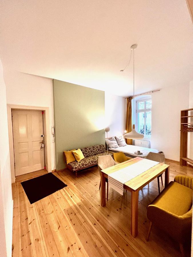 Gemuetliche 2-Zimmer-Wohnung Zentral Friedrichshain เบอร์ลิน ภายนอก รูปภาพ