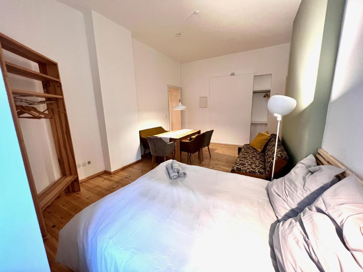 Gemuetliche 2-Zimmer-Wohnung Zentral Friedrichshain เบอร์ลิน ภายนอก รูปภาพ