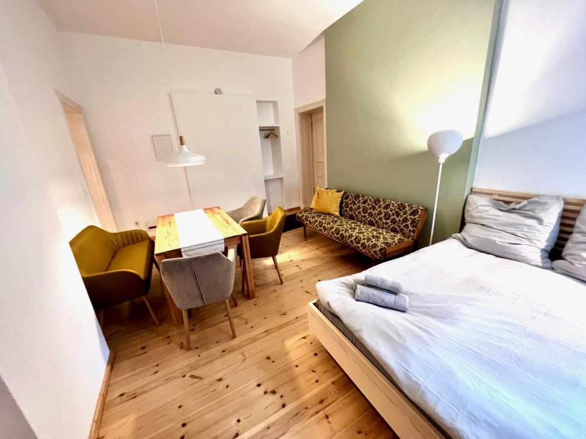 Gemuetliche 2-Zimmer-Wohnung Zentral Friedrichshain เบอร์ลิน ภายนอก รูปภาพ