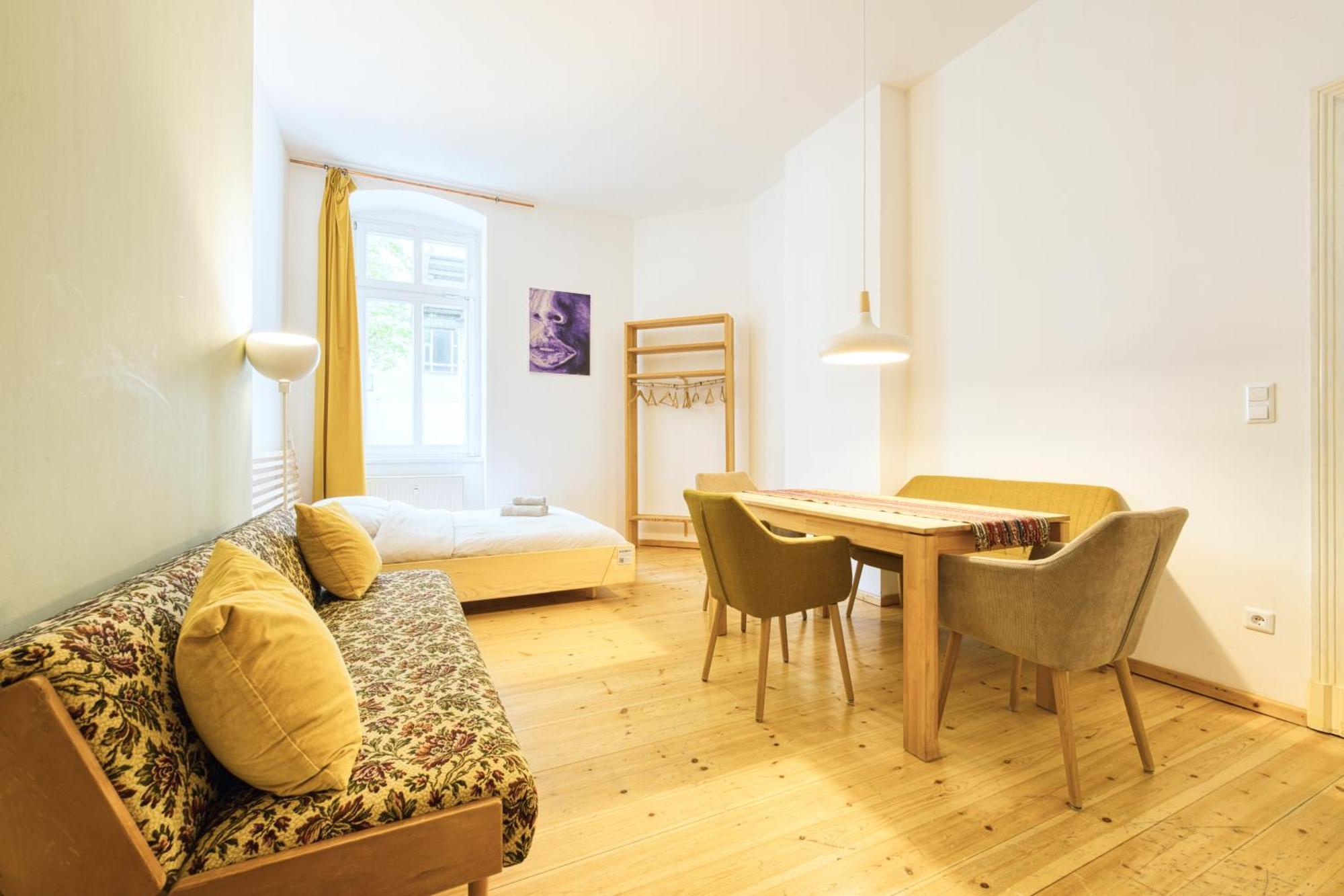 Gemuetliche 2-Zimmer-Wohnung Zentral Friedrichshain เบอร์ลิน ภายนอก รูปภาพ